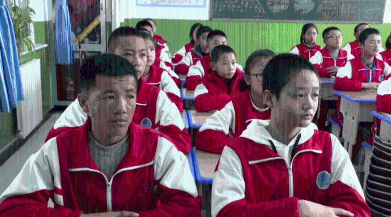 女人为什么喜欢油嘴滑舌的男人-有问必答平台,解答你的疑惑